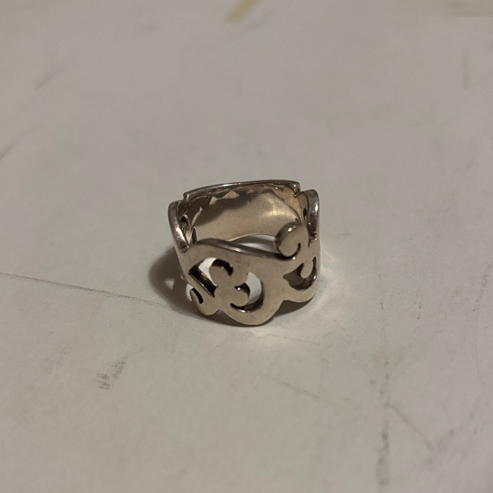 Silpada Silver Filigree Wave Band Ring
